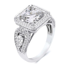 Load image into Gallery viewer, 18k White Gold Princess-Shaped Diamond Engagement Ring