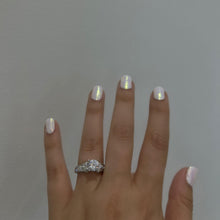 Load image into Gallery viewer, Platinum Brilliant Round Cut Diamond Engagement ring