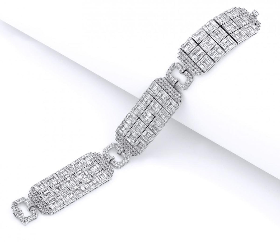 18k White Gold 18.42 Carat Baguette Diamond Bracelet