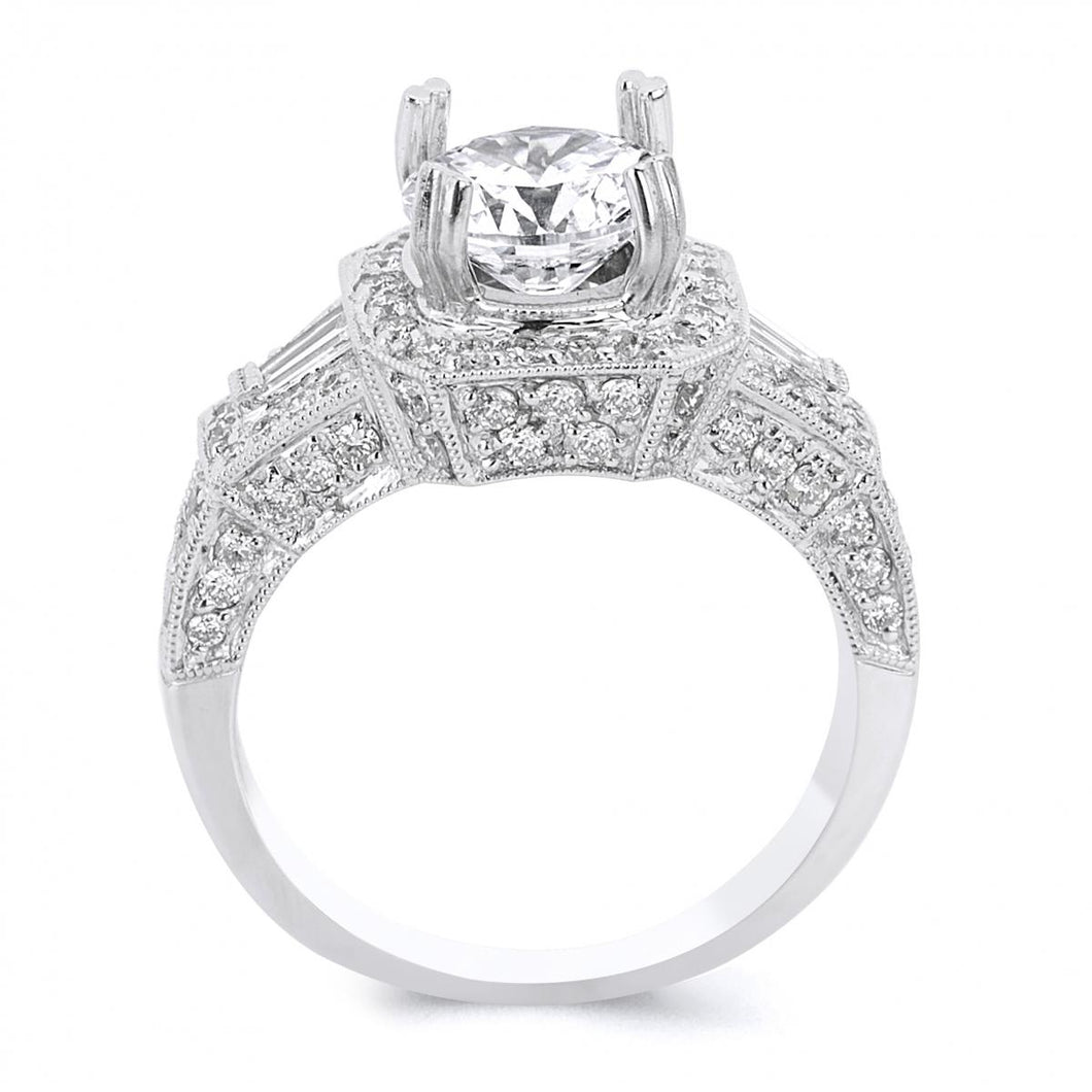 18k White Gold Round Cut Diamond Engagement ring