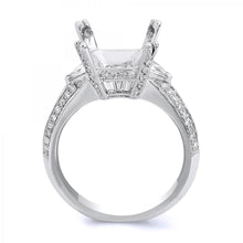 Load image into Gallery viewer, 18k White Gold White Brilliant Cut Diamond Engagement ring
