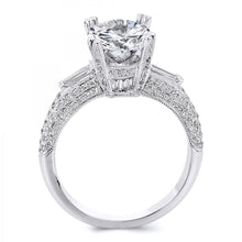 Load image into Gallery viewer, 18k White Gold Diamond Round Brilliant Cut Engagement ring
