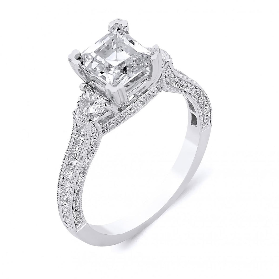 18k White Gold Princess Cut Diamond Engagement ring