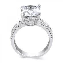 Load image into Gallery viewer, 18k White Gold Baguette Cut Diamond Engagement Ring
