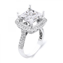 Load image into Gallery viewer, 18k White Gold 0.32 Carat Diamond Engagement Ring
